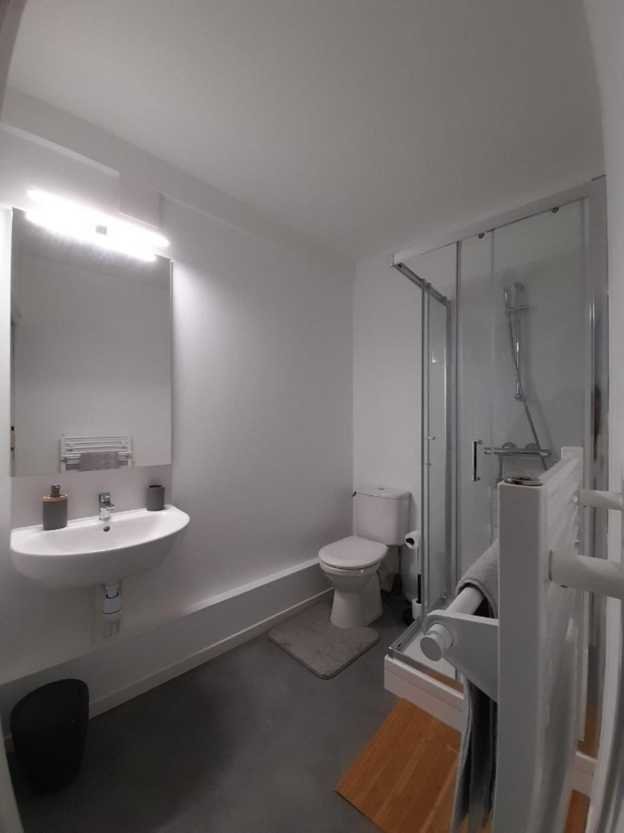 Residence Du Leon Landivisiau Extérieur photo